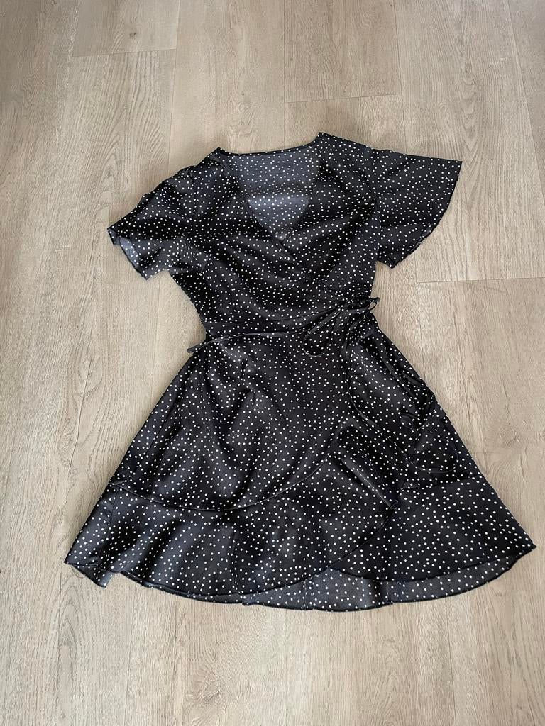 Shein Zwarte Jurk met Stippen - Maat M, Maat 38/40 (M), Zwart, Ophalen of Verzenden, Zo goed als nieuw