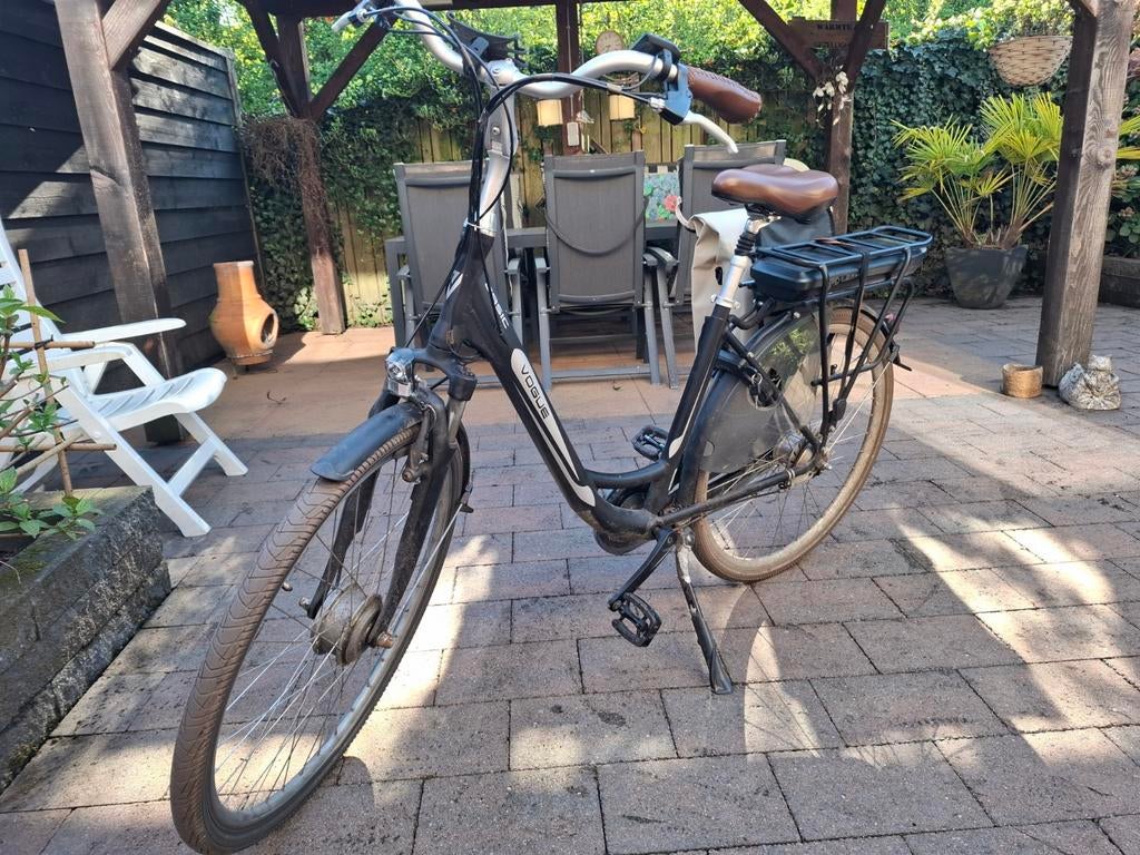 Elektrische Vogue Basic fiets - Comfortabel en betrouwbaar, Fietsen en Brommers, Gebruikt, 47 tot 51 cm, 30 tot 50 km per accu