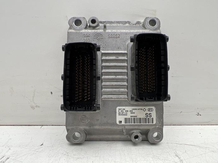 Computer Motormanagement van een Opel Corsa, Gebruikt, -, -, Opel