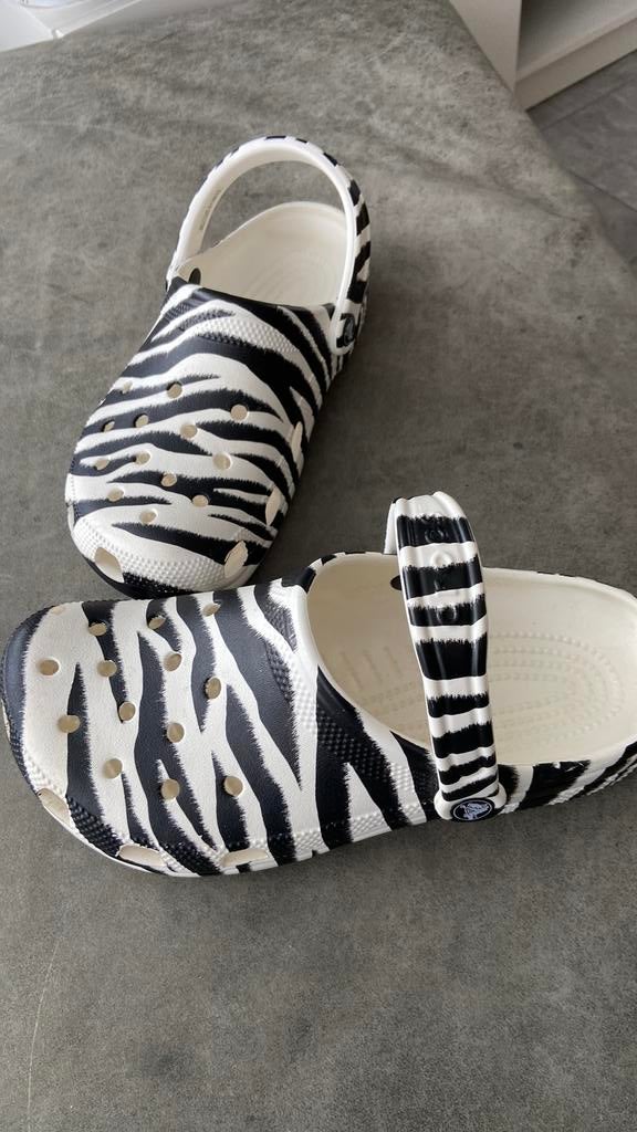 Crocs maat 41  (7) Nieuwstaat!, Ophalen of Verzenden, Zo goed als nieuw, Instappers