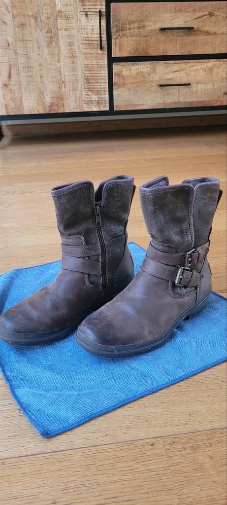 Bruine Uggs winter laarzen. Maat 37., Kleding | Dames, Schoenen, Ophalen of Verzenden, Zo goed als nieuw, Bruin, Hoge laarzen