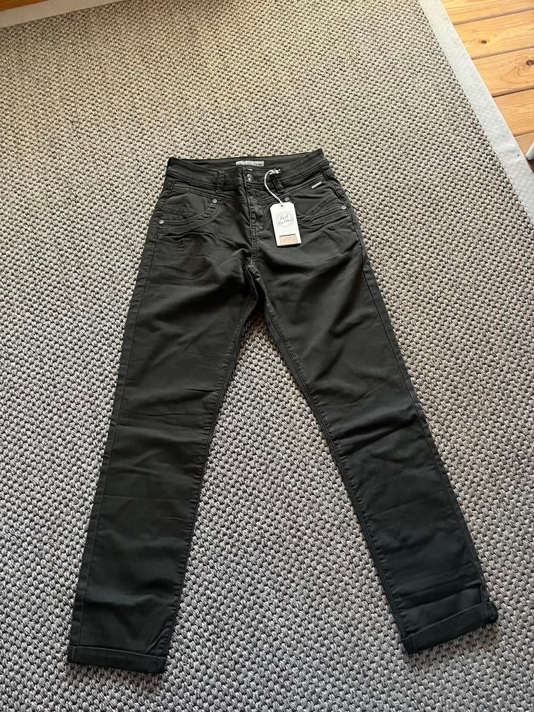 Nieuw!! Red Button broek Relax maat 36, Kleding | Dames, Nieuw, Ophalen of Verzenden, Maat 36 (S), Lang