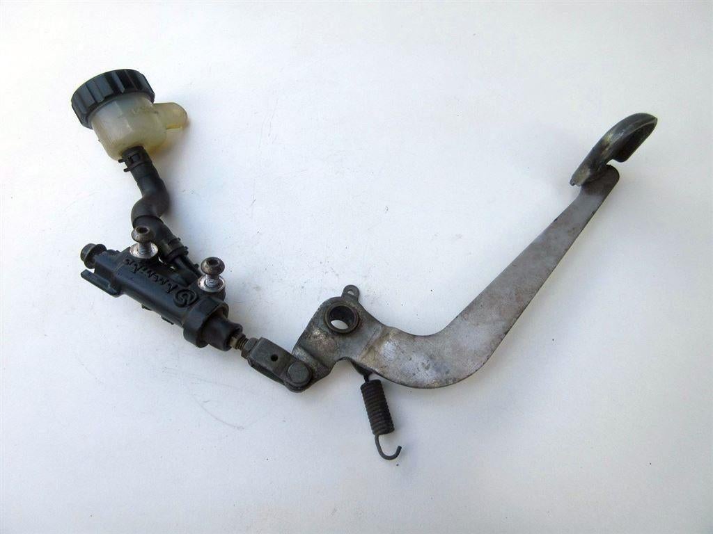 Yamaha XJ600 rempomp achter Diversion XJ 600 achterrem pomp, Ophalen of Verzenden