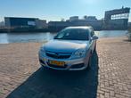 Opel Vectra Wagon 1.8-16V Cosmo, Gebruikt, 1796 cc, Vectra, Origineel Nederlands