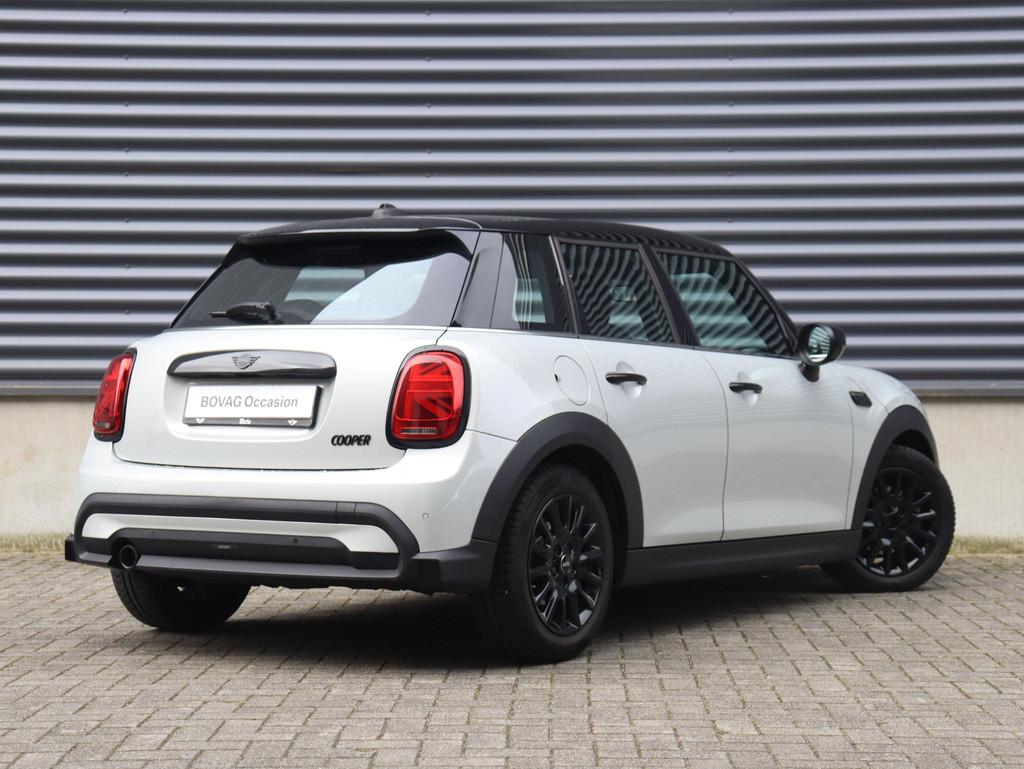 Mini 5-deurs Cooper | Classic + Sportstoelen + Climate Contr, Auto's, Voorwielaandrijving, 12 maanden, Gebruikt, Wit
