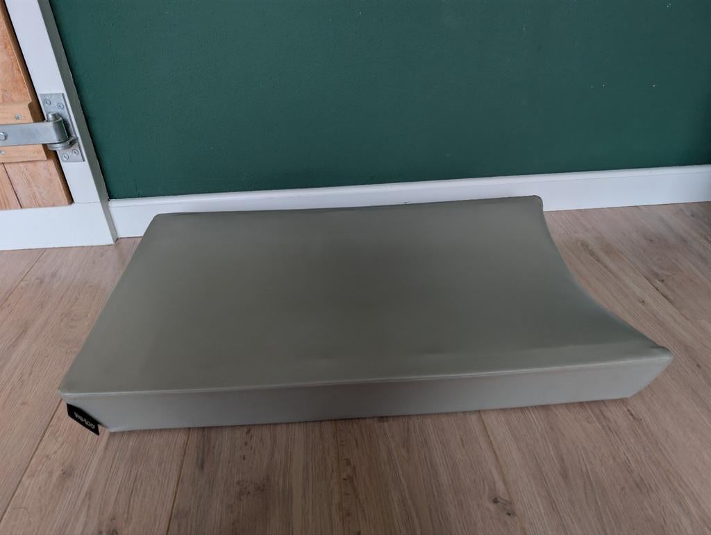 We too aankleedkussen met Meyco hoes, Ophalen of Verzenden, Gebruikt, Aankleedkussen, Overige merken