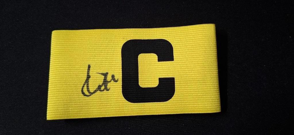 Aanvoerdersband met handtekening; Ko Itakura # Ajax, Verzamelen, Sportartikelen en Voetbal, Ophalen of Verzenden, Nieuw, Ajax