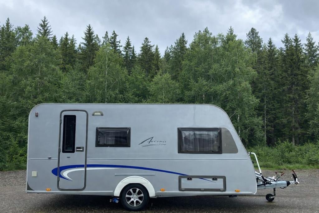 Bürstner Averso Fifty 450 TS mover fietsdrager cassetteluife, Caravans en Kamperen, Mover, Rondzit, Frans bed, Particulier