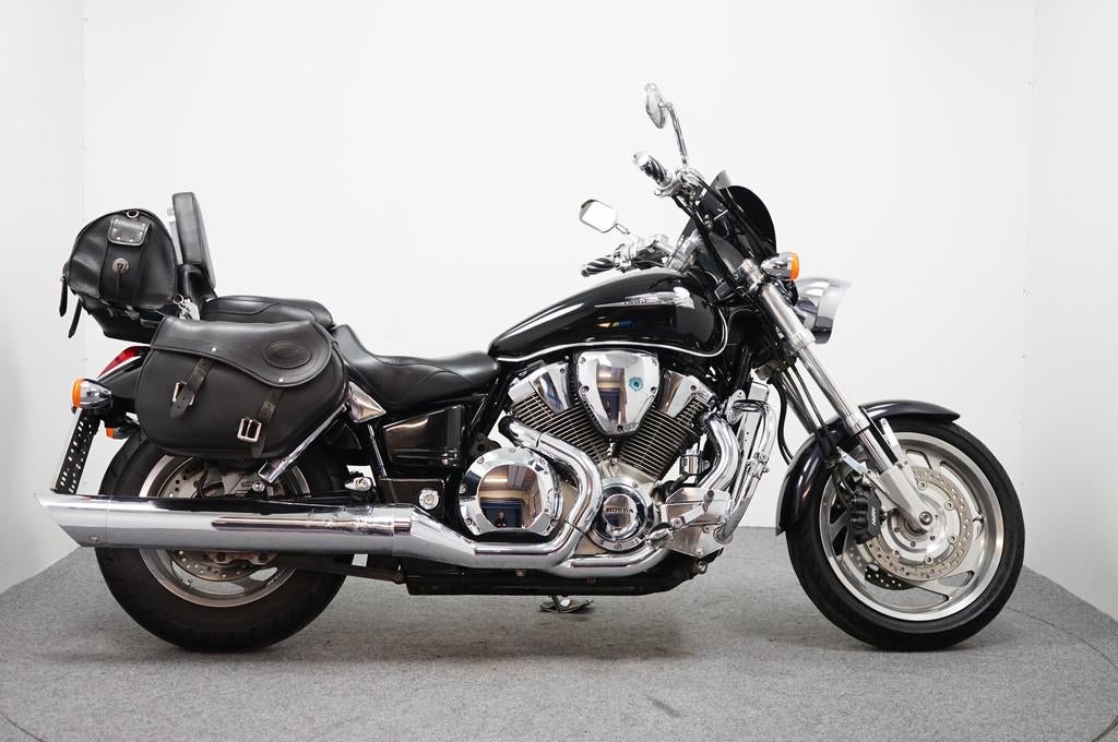 Honda VTX 1800 GERESERVEERD RS (bj 2002), Motoren, Motoren | Honda, Chopper, Bedrijf