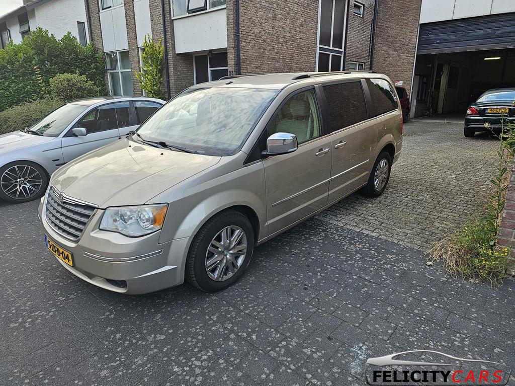 Chrysler Town & Country 4.0 V6 dvd navi tafel s&go, Overige modellen, 7 stoelen, Leder, Bedrijf