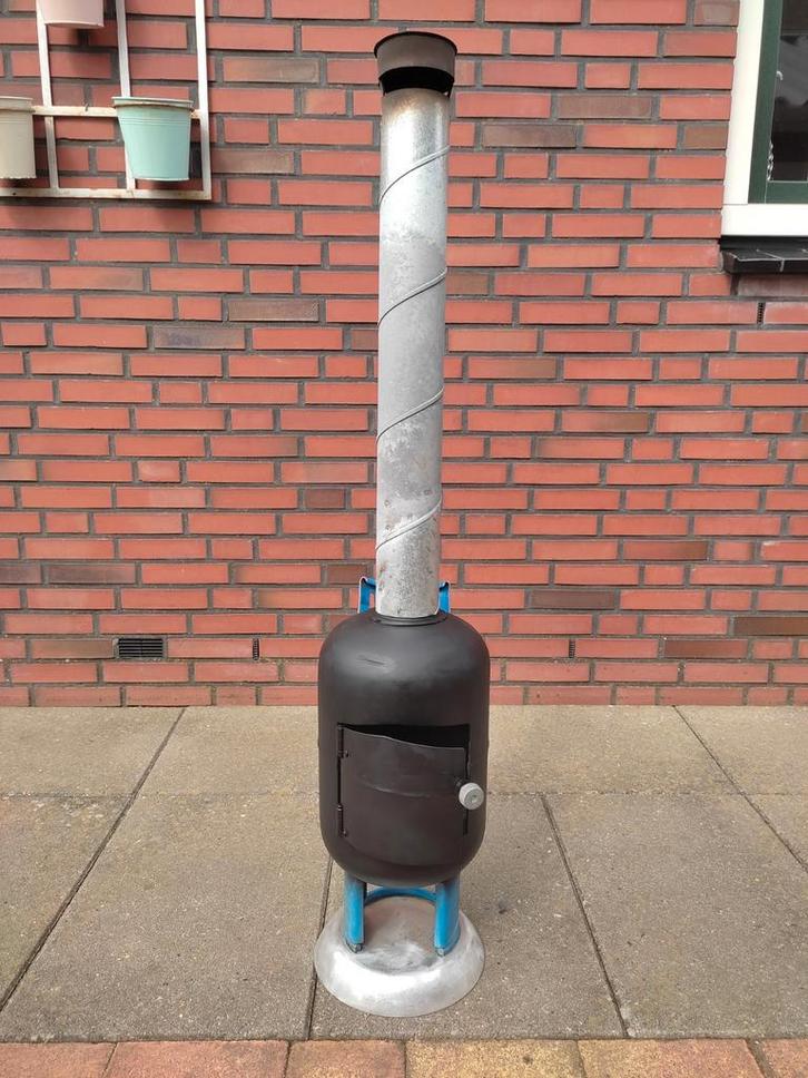 Tuinhaard buitenkachel terras brander houtkachel met pijp, Tuin en Terras, Tuinhaarden, Ophalen