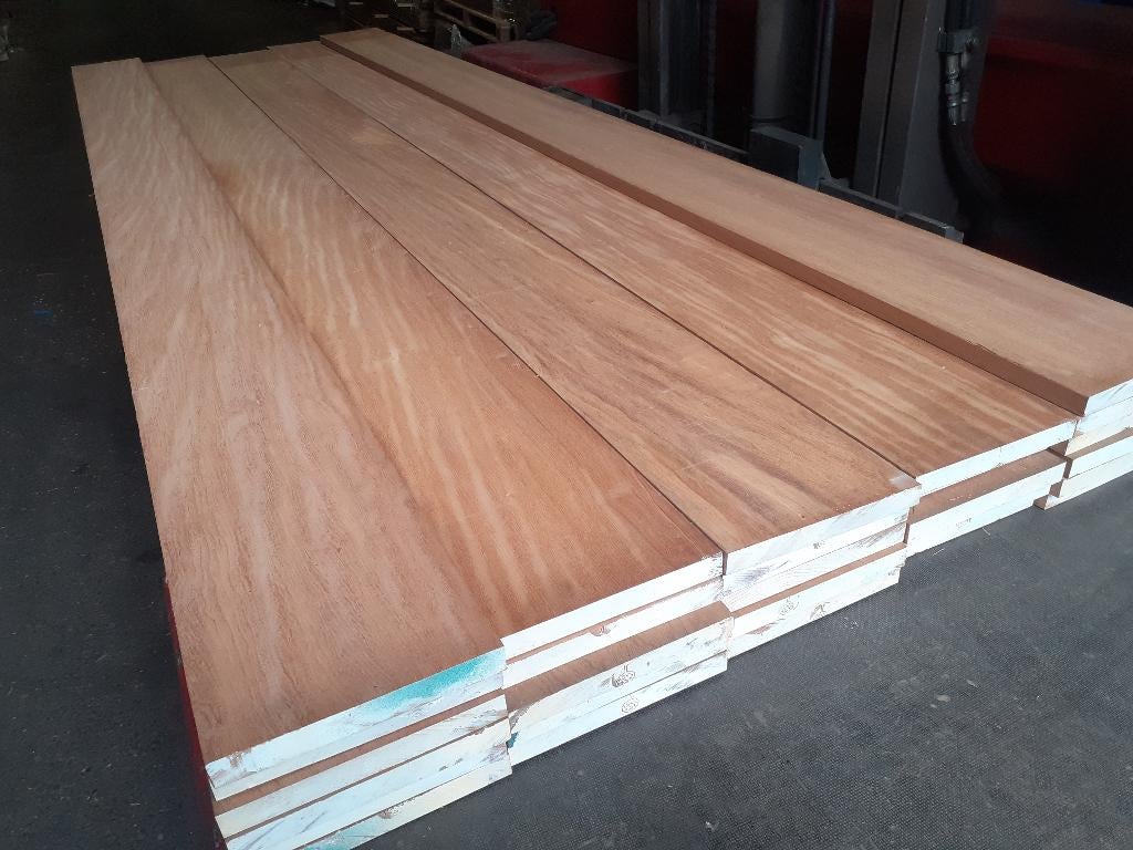 Partij 62 stuks Hardhout vlonderplanken 24x215x3650mm- Op=Op, Planken, Nieuw, Ophalen of Verzenden, Hardhout