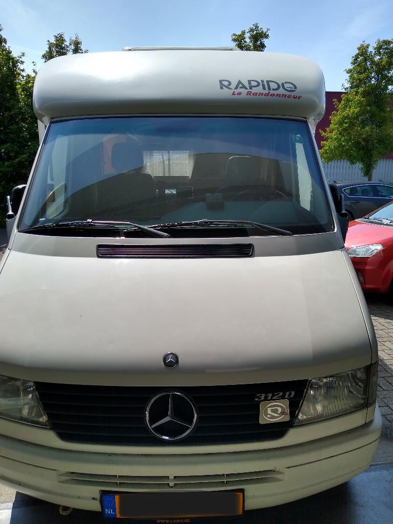 Rapido camper op Mercedes-Benz onderstel (type 312D), Buscamper of Camperbus, Ringverwarming, Particulier, Koelkast