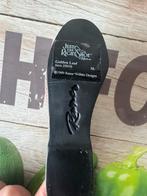 Just the Right Shoe Golden Leaf - Raine Willitts Designs, Ophalen, Gebruikt