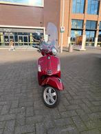 Vespa gts 300, Scooter, 300 cc, Particulier, 1 cilinder
