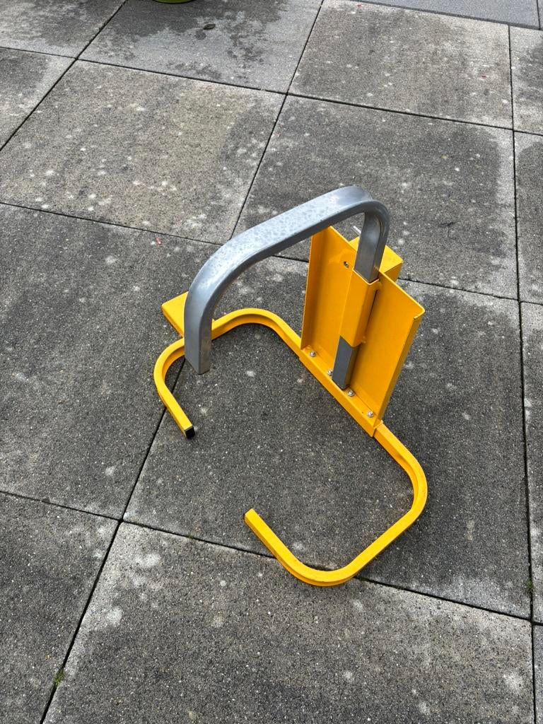 Wiel klem, Ophalen, Zo goed als nieuw