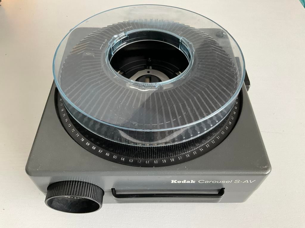 Diaprojector Kodak Carrousel, Ophalen, Zo goed als nieuw