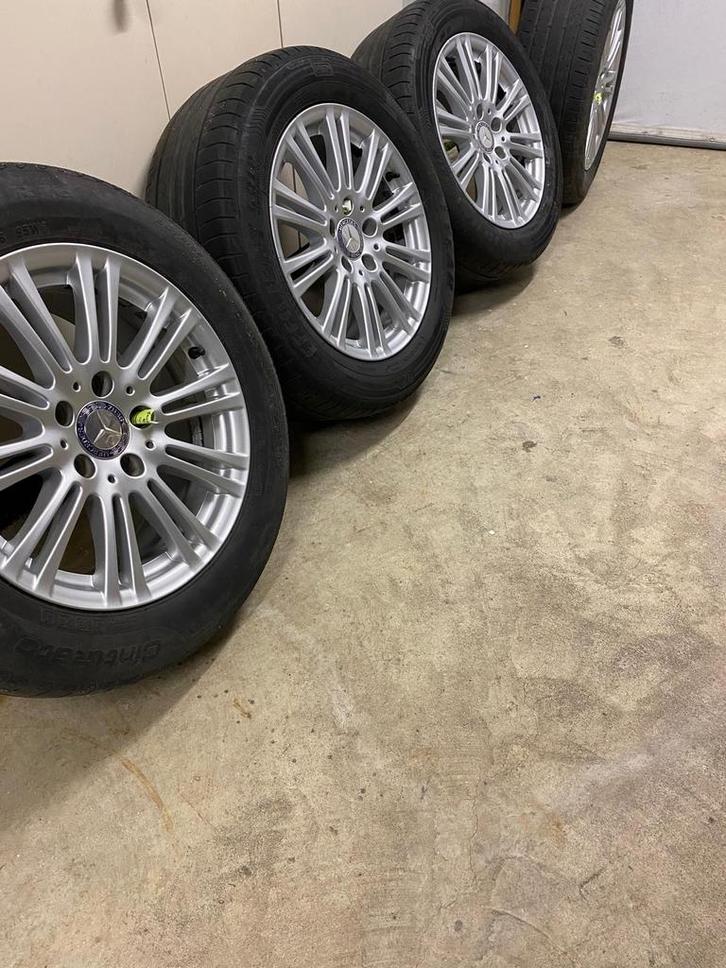 Mercedes Velgen met Banden 16 inch - 225/55 R16, Auto-onderdelen, Banden en Velgen, Banden en Velgen, Zomerbanden, 16 inch, 225 mm