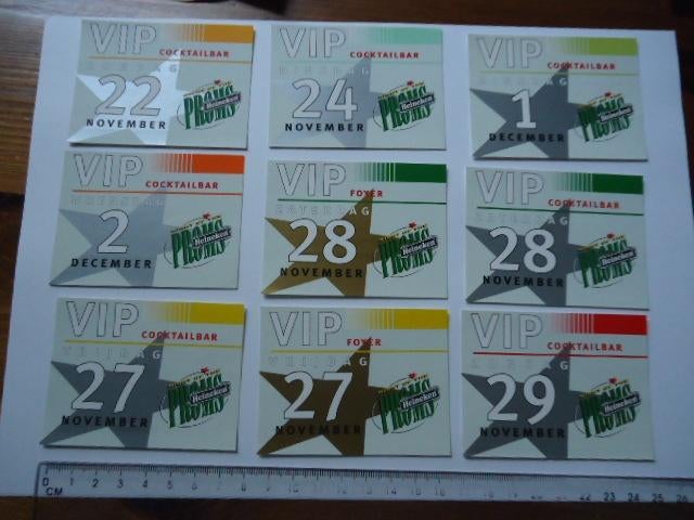 sticker oud Heineken night proms 9x retro muziek bier pop, Verzenden, Zo goed als nieuw, Bedrijf of Vereniging