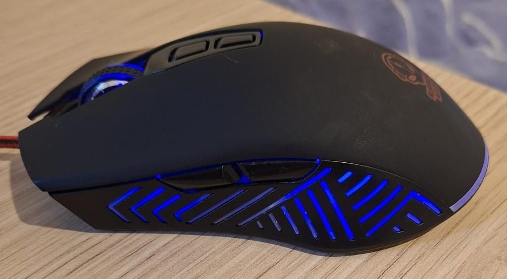 Gaming muis, Ophalen of Verzenden, Zo goed als nieuw, Gaming muis
