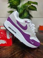 Nike Air Max 1 Bold Berry maat 36, Nike, Nieuw, Ophalen of Verzenden, Sneakers of Gympen