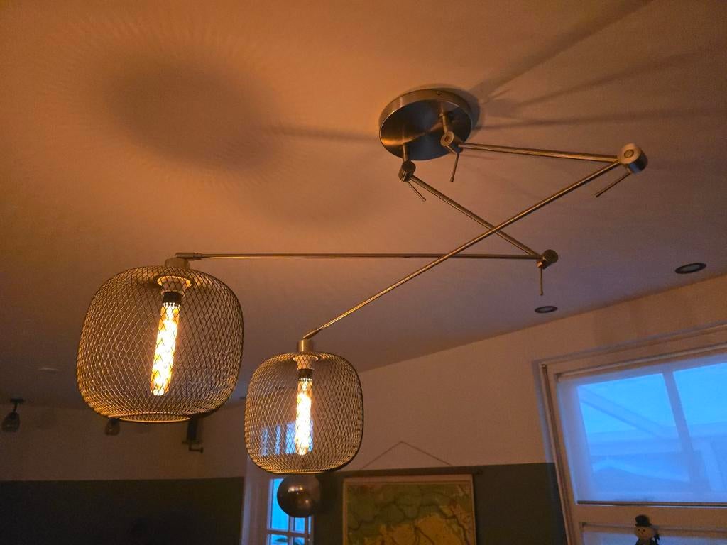 Knikarm plafondlamp, Ophalen, Zo goed als nieuw