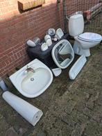 Set toilet wastafel planchet lampjes zeepbakjes spiegel e.d., Ophalen, Gebruikt, Overige typen