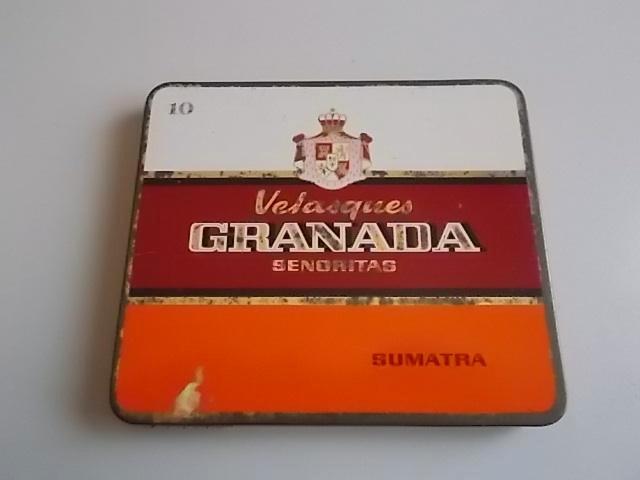 Sigarenblik - Velasques Granada Senoritas, Verzamelen, Rookartikelen, Aanstekers en Luciferdoosjes, Gebruikt, Tabaksdoos of Verpakking