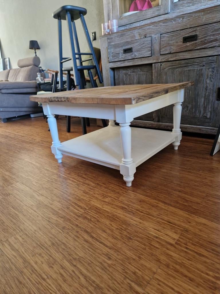 Opknap tafeltje, Huis en Inrichting, Ophalen