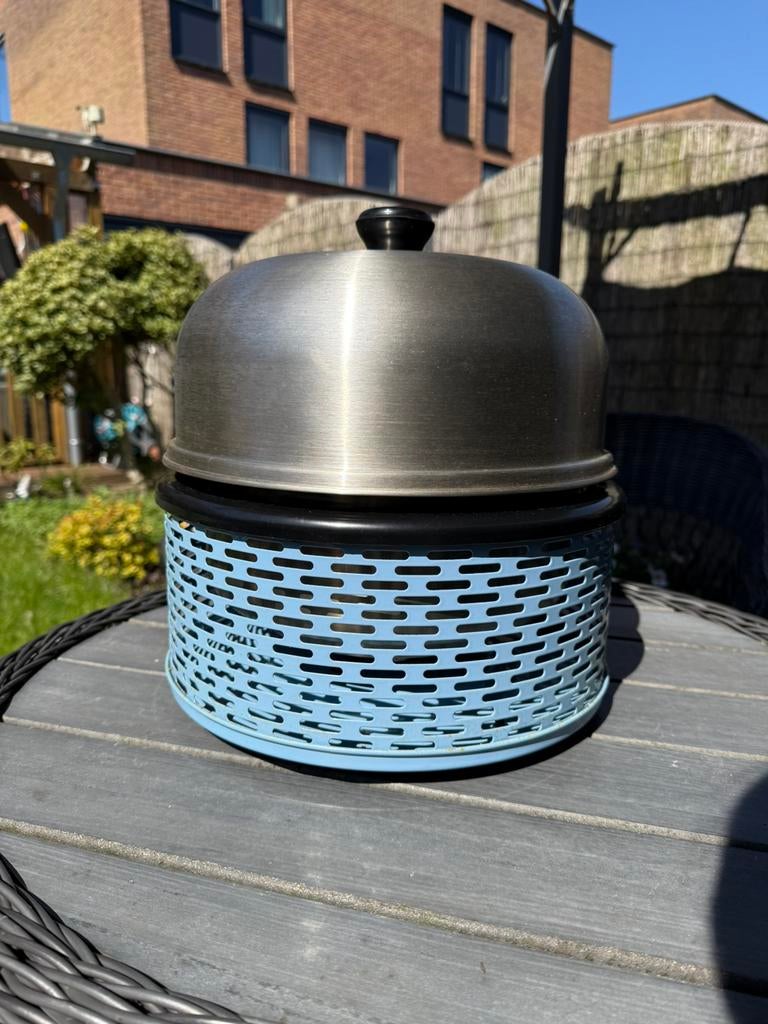 Cobb BBQ Lichtblauw – Zo goed als nieuw (complete set!), Tuin en Terras, Houtskoolbarbecues, Ophalen, Zo goed als nieuw