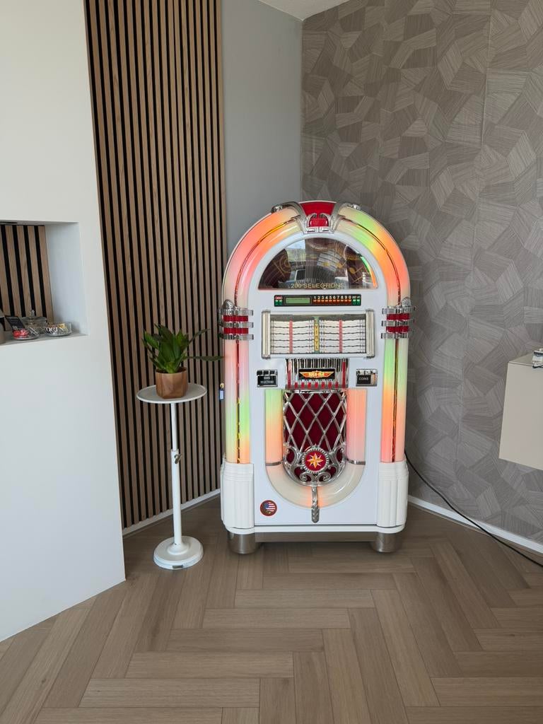 Rock Ola vynil single Jukebox, Verzamelen, Automaten | Jukeboxen, Zo goed als nieuw, Rock Ola, 1970 tot heden, Met singles, Ophalen of Verzenden