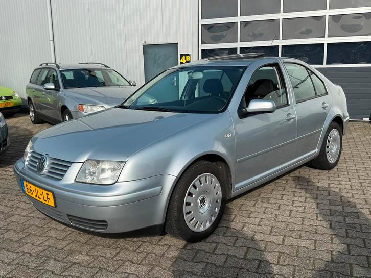 Volkswagen Bora 2.0 Highline 2002 Schuifdak Clima Nap 2E Eig, Auto's, Volkswagen, Bedrijf, Te koop, Bora, ABS, Airbags, Airconditioning