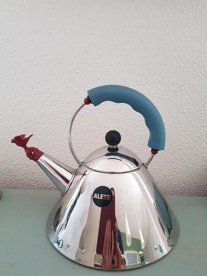 Alessi fluitketel met vogeltje, Huis en Inrichting, Keuken | Keukenbenodigdheden, Zo goed als nieuw, Verzenden