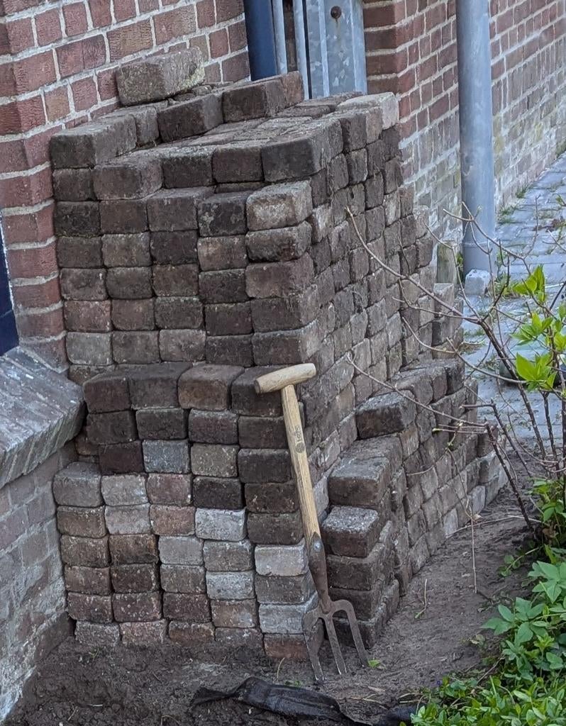 GRATIS Cobblestones 6 a 7 m2, Ophalen, Gebruikt, Klinkers, 5 tot 10 m²