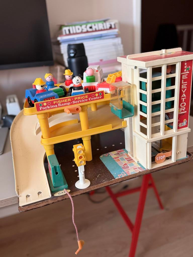 Vintage Fisher-Price Garage Parkeergarage Speelset Retro, Ophalen of Verzenden, Gebruikt, Speelset