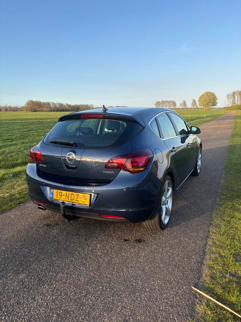 Opel Astra 1.4 Turbo Ecotec 103KW 5-D 2010 Blauw, Auto's, Opel, Particulier, Astra, ABS, Airbags, Airconditioning, Alarm, Android Auto