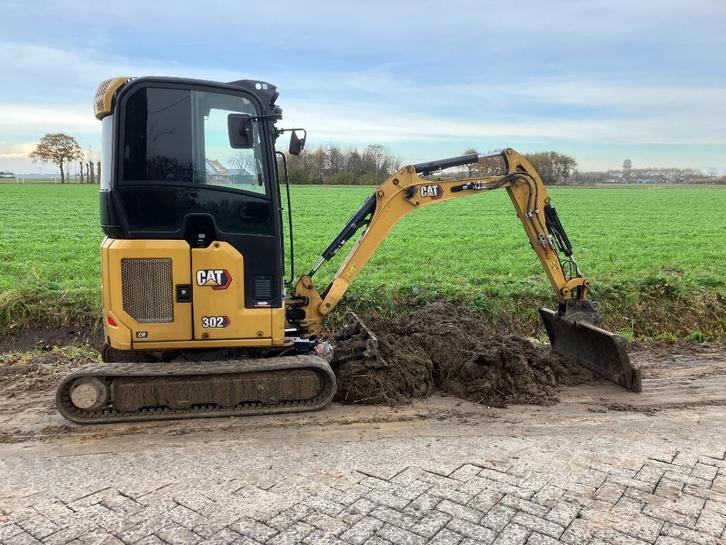 Te huur Minigraver 2,2ton met of zonder machinist, Diensten en Vakmensen, Tuinmannen en Stratenmakers