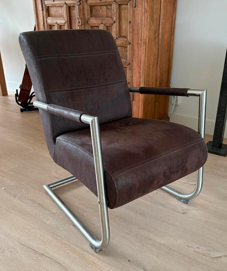 Fauteuil leer, Henders and Hazel, Huis en Inrichting, Fauteuils, Zo goed als nieuw, Leer, 50 tot 75 cm, 75 tot 100 cm, Ophalen