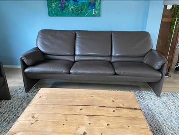 2 en 3 zits Leolux bora beta taupe (setprijs) beschikbaar voor biedingen