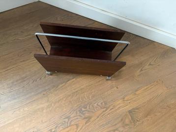 Lectuurbak - jaren 60 beschikbaar voor biedingen