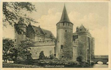 (300-160-021) Muiden Muiderslot Zuidzijde beschikbaar voor biedingen