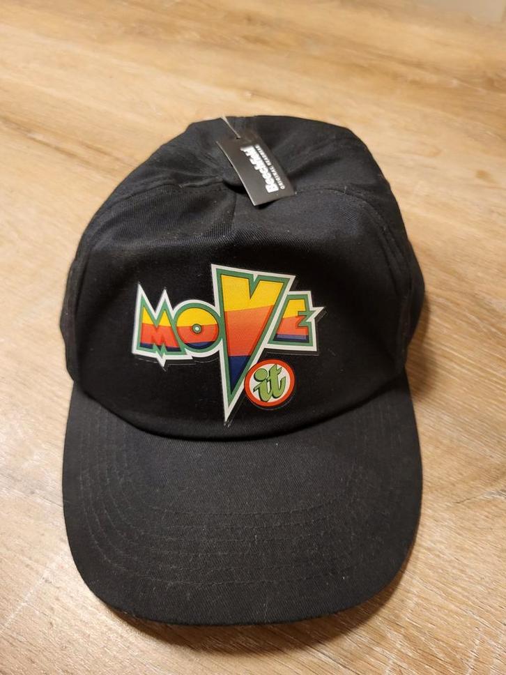 Pet van kermis attractie move it 32, Kleding | Heren, Hoeden en Petten, Zo goed als nieuw, Pet, One size fits all, Ophalen of Verzenden