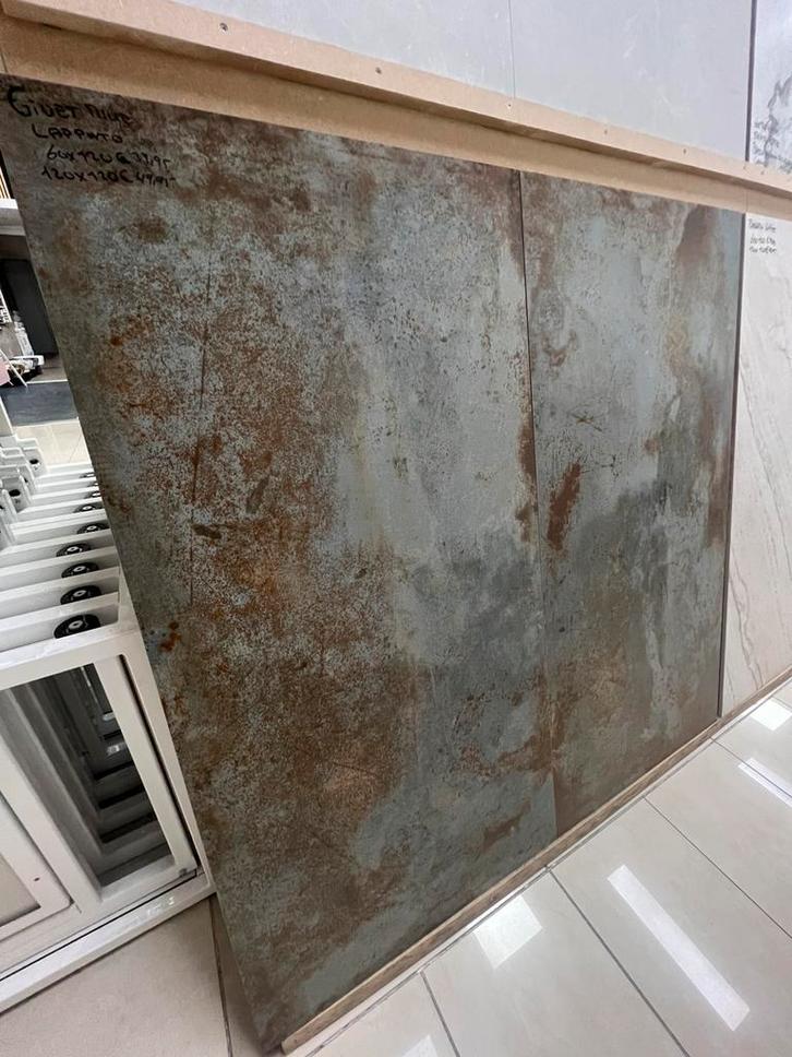 Givet Blue tegels van €49,98 pm2 nu €39,95 pm2, Doe-het-zelf en Verbouw, Tegels, Nieuw, Vloertegels, Keramiek, 60 cm of meer, 10 m² of meer