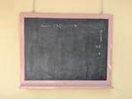 Oud schoolbord / krijtbord, Huis en Inrichting, Woonaccessoires | Memoborden, Ophalen of Verzenden, Gebruikt