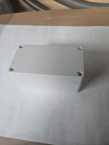 10 stuks Hammond 1554 D electrakastje beschikbaar voor biedingen