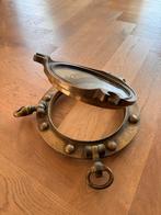 Antieke Patrijspoort J&J Woods Rainhill, Ophalen