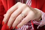 Red Coral Flower | 14 Karaat Gouden Vintage Ring, 19 tot 20, Ophalen of Verzenden, Zo goed als nieuw, Met edelsteen