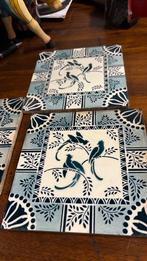Vier tegels duif motief in goede staat een koop, Antiek en Kunst, Ophalen of Verzenden