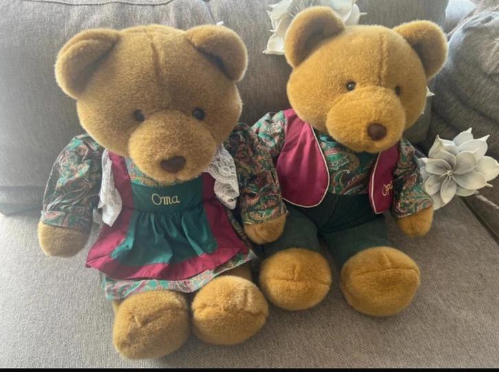 Opa en Oma Beer Merison Retail BV, Verzamelen, Beren en Cherished Teddies, Zo goed als nieuw, Stoffen beer, Overige merken, Ophalen of Verzenden