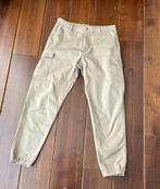 ** Uniqlo cargo broek, maat M **, Kleding | Heren, Broeken en Pantalons, Beige, Maat 48/50 (M), Zo goed als nieuw, Verzenden